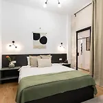 Superb 2br Flat - Location - 2 Baths アパート