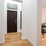 Apartman Superb 2br Flat - Location - 2 Baths
