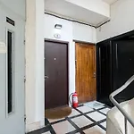 Superb 2br Flat - Location - 2 Baths *
