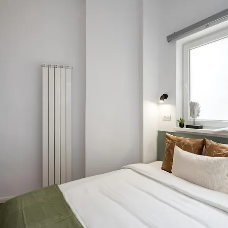 Апартаменты Superb 2br Flat - Location - 2 Baths Бухарест