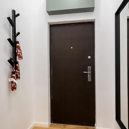 Superb 2br Flat - Location - 2 Baths בוקרשט