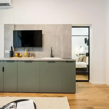 Apartment Superb 2br Flat - Location - 2 Baths *
