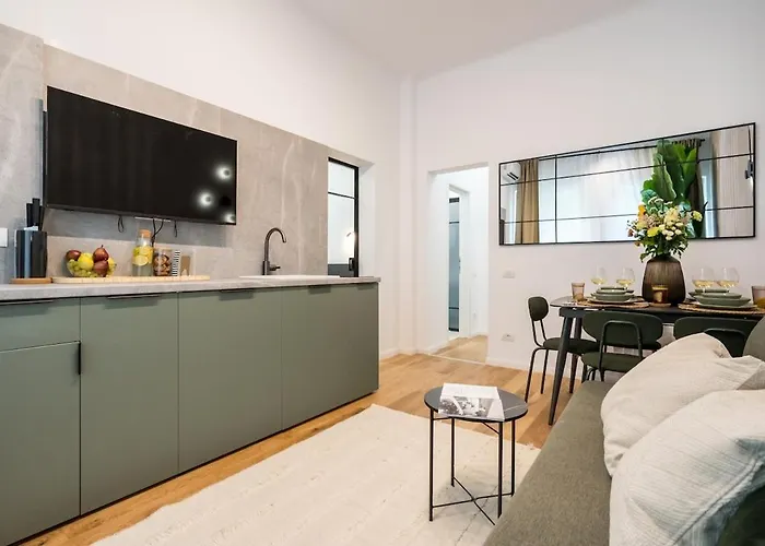 Superb 2br Flat - Location - 2 Baths